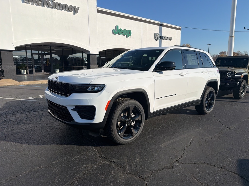 New 2025 Jeep Grand Cherokee ALTITUDE X 4X4 Sport Utility