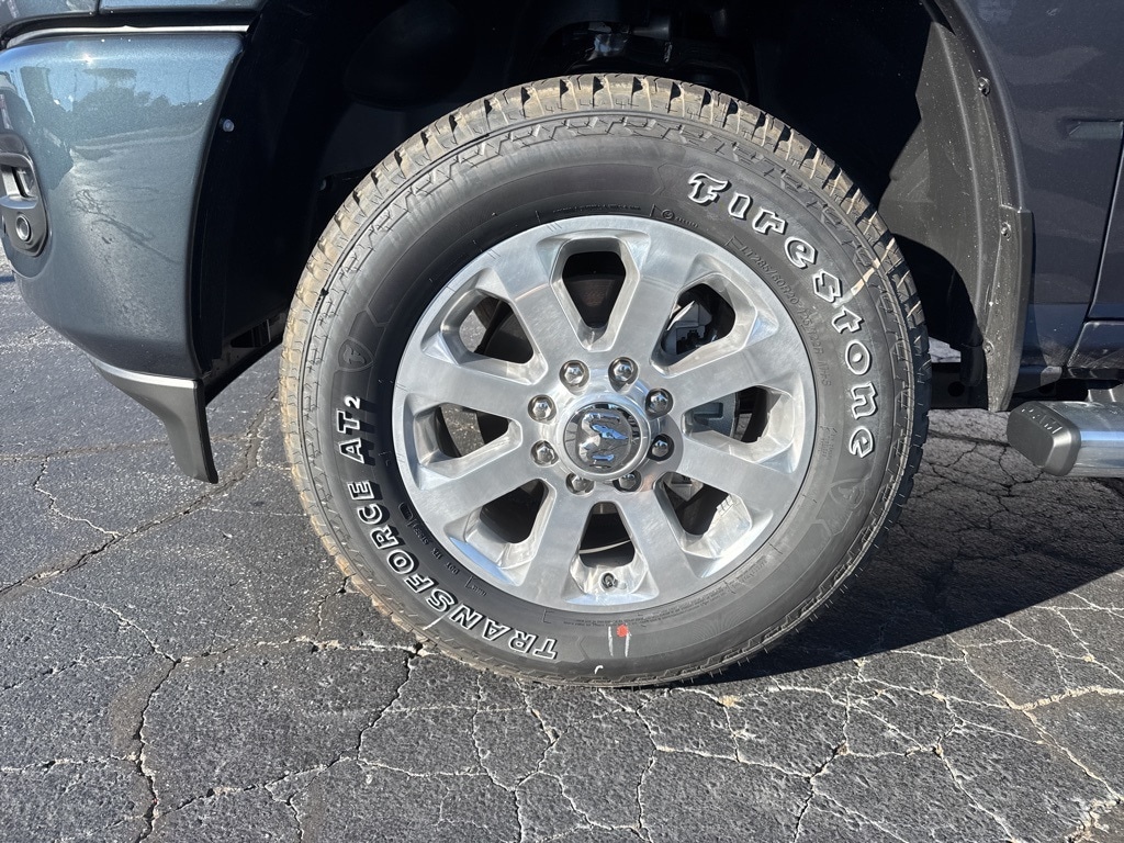 New 2026 Ram 2500 BIG HORN CREW CAB 4X4 6'4 BOX Pickup