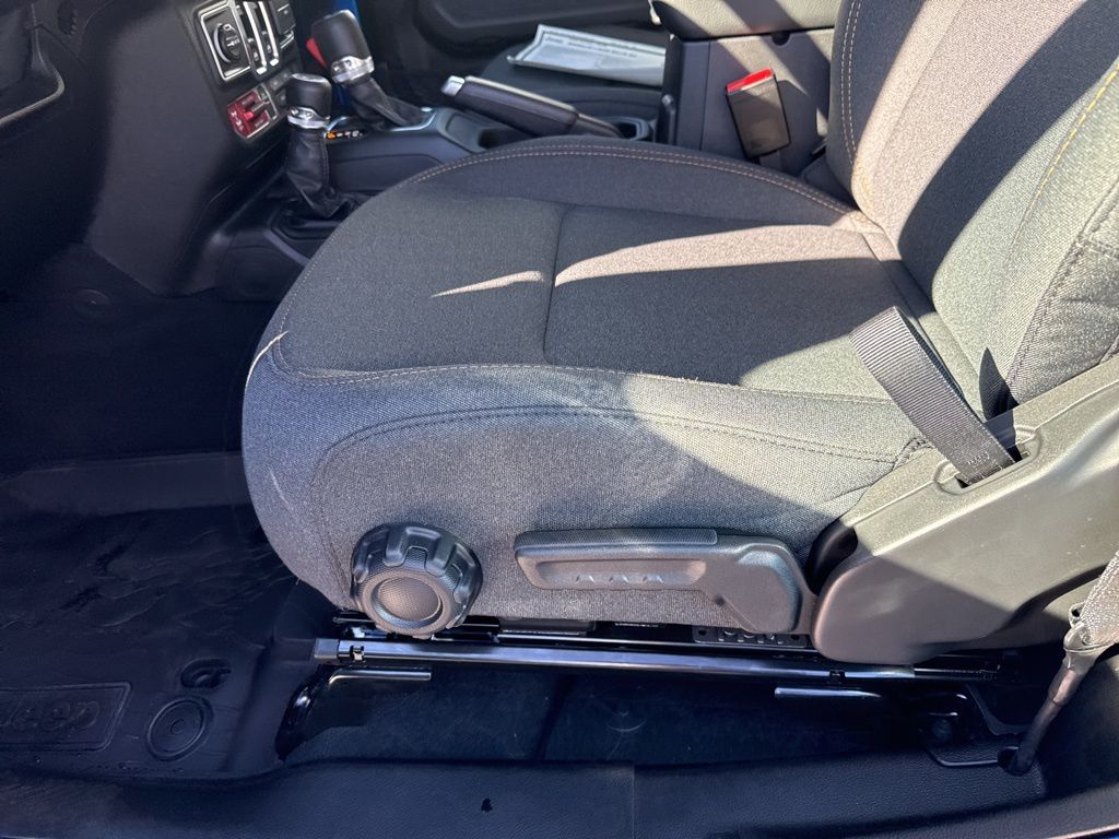 2026 Jeep Wrangler 2-Door Willys - Photo 20
