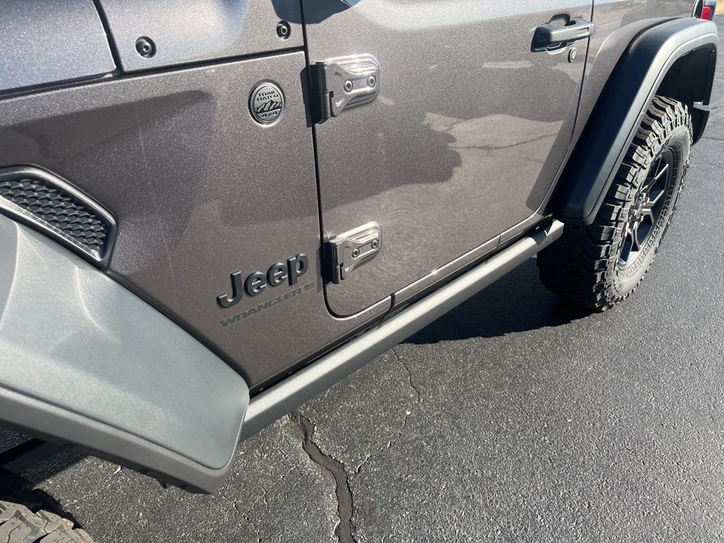 2026 Jeep Wrangler 2-Door Willys - Photo 9