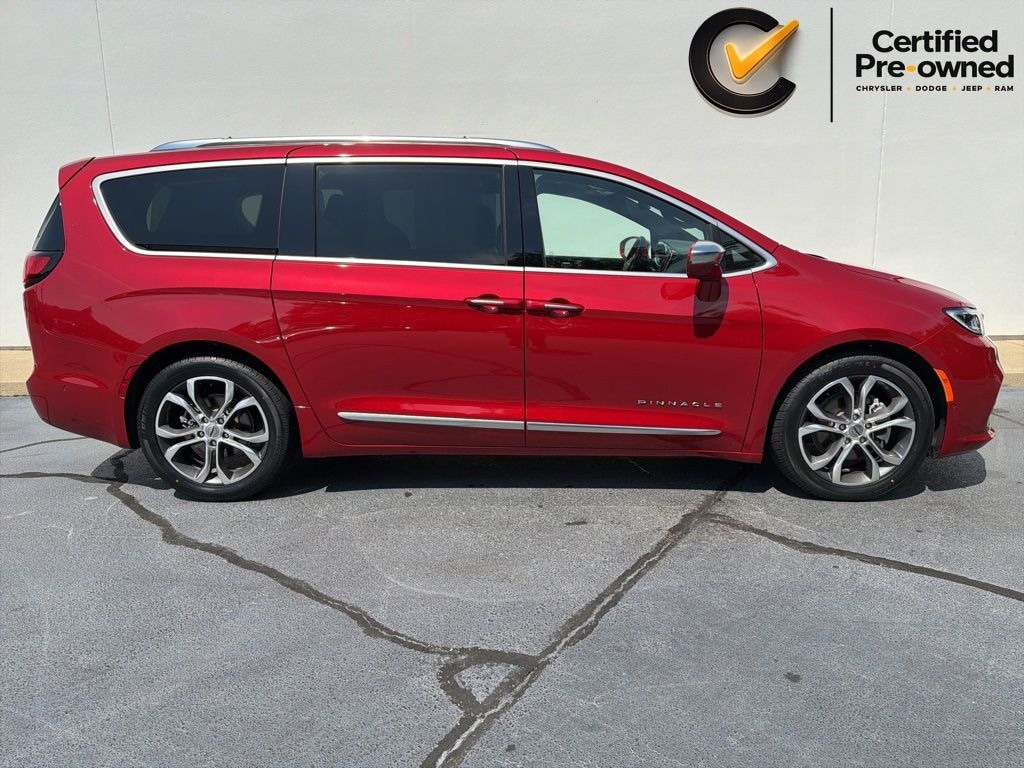 Certified 2024 Chrysler Pacifica Pinnacle Minivan/Van