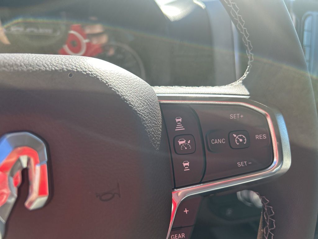 2026 RAM 1500 Laramie - Photo 17