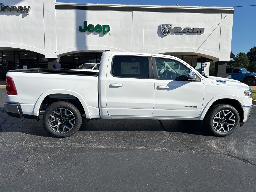 2026 RAM 1500 Laramie - Photo 12