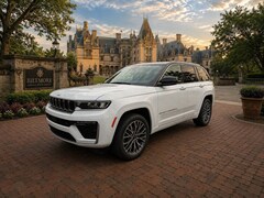 2026 Jeep Grand Cherokee SUMMIT 4X4 Sport Utility