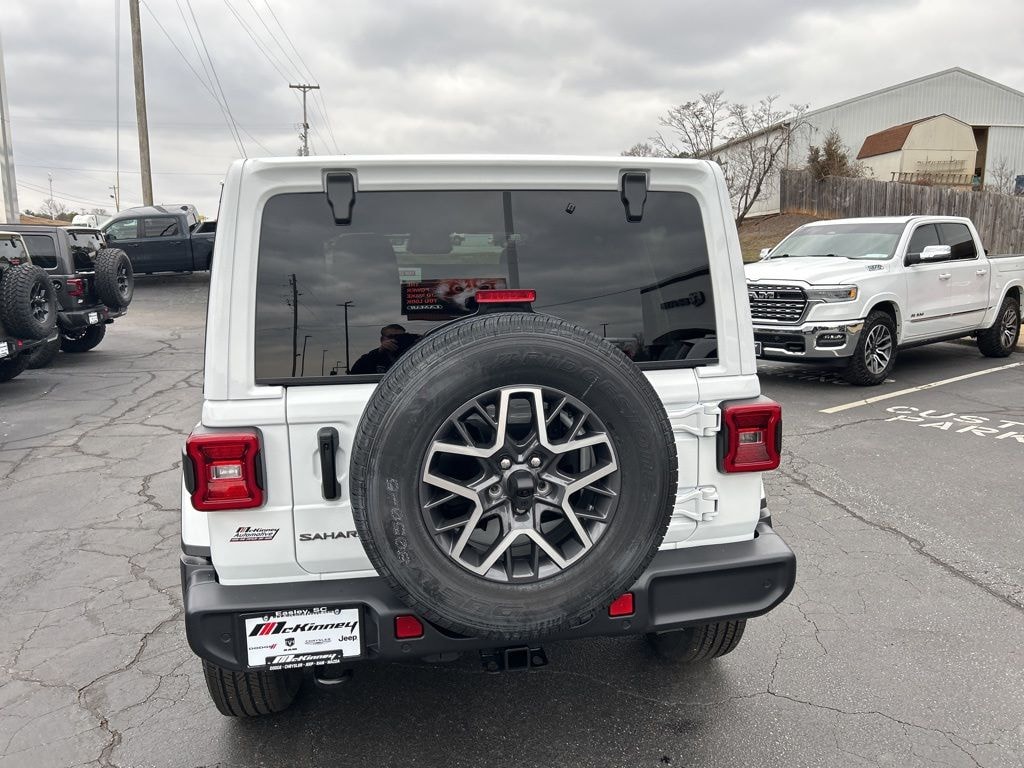 New 2026 Jeep Wrangler 4-DOOR SAHARA Sport Utility