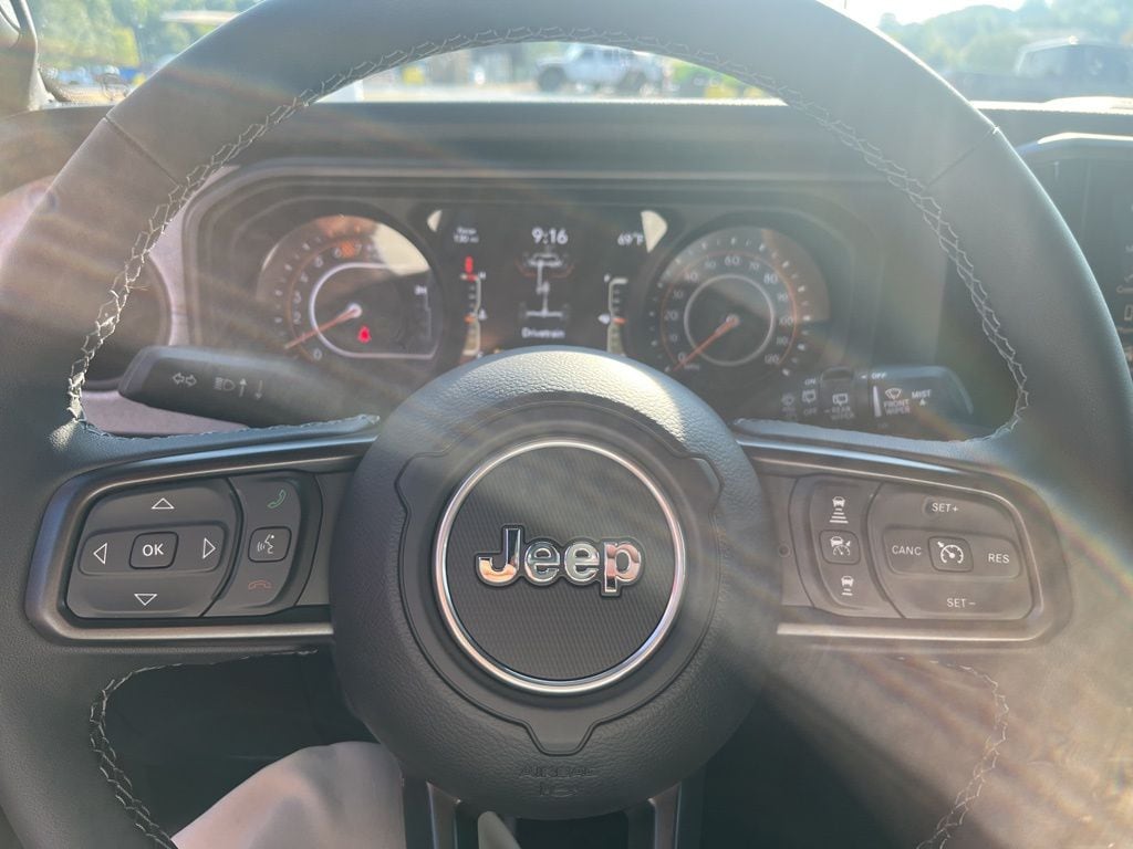 2025 Jeep Wrangler 4-Door Willys - Photo 61