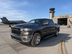 2026 Ram 1500 BIG HORN CREW CAB 4X4 5'7 BOX Pickup