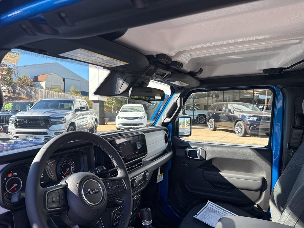 2026 Jeep Wrangler 2-Door Willys - Photo 22