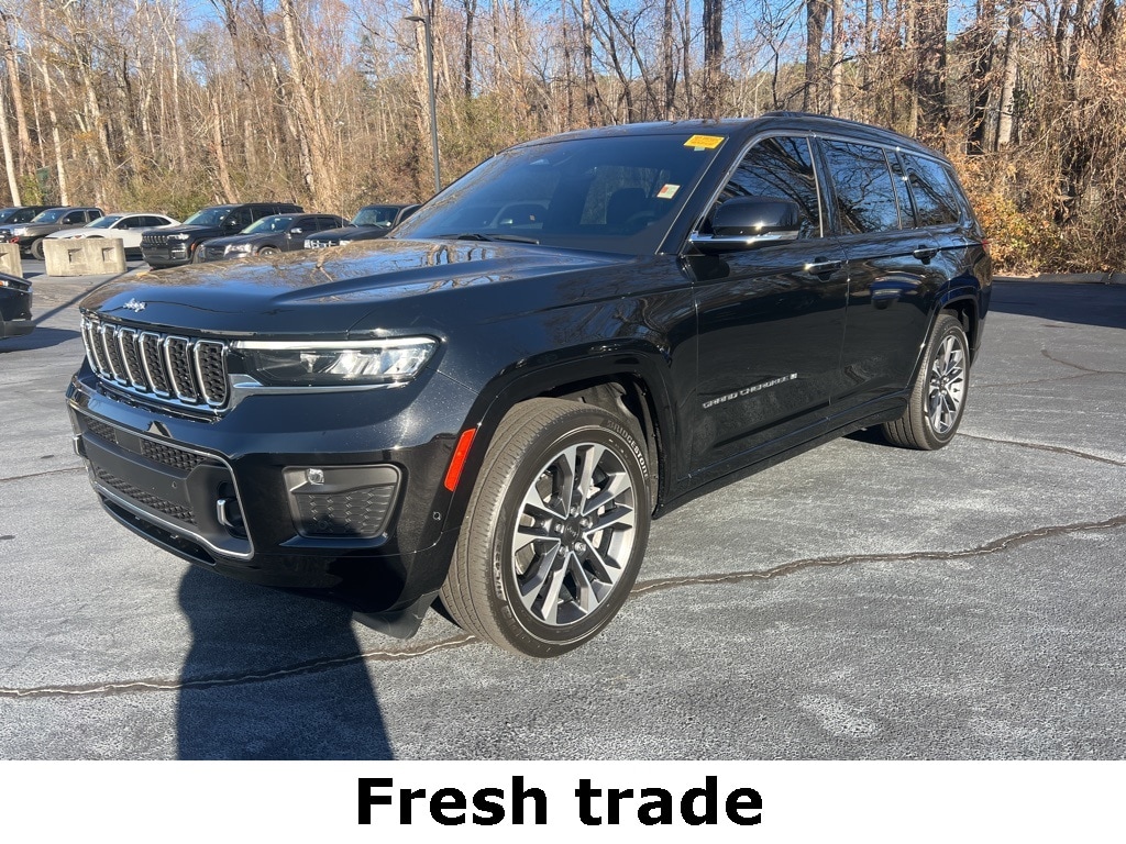 2023 Jeep Grand Cherokee L Overland's photo