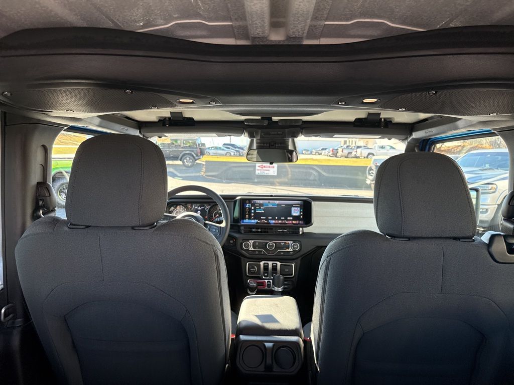 2026 Jeep Wrangler 2-Door Willys - Photo 16