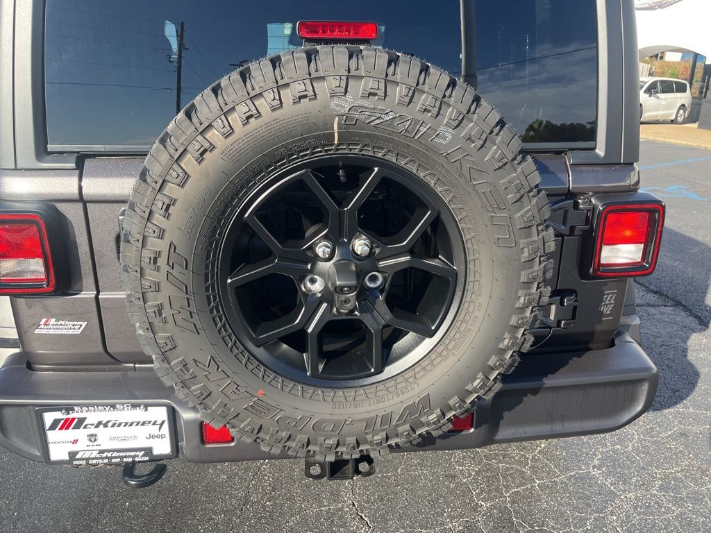 2026 Jeep Wrangler 2-Door Willys - Photo 17