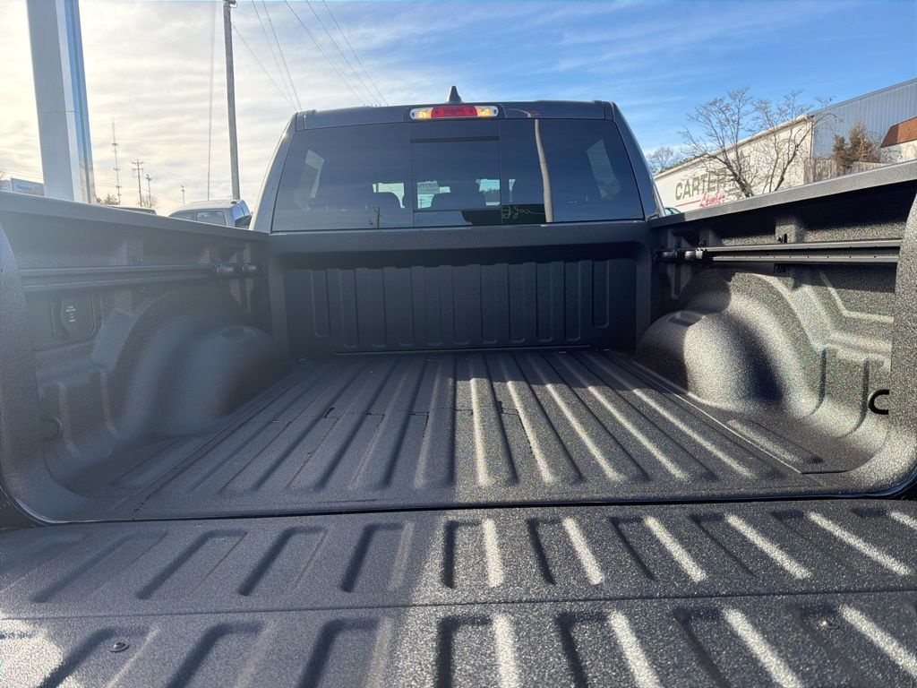 2026 RAM 1500 Big Horn/Lone Star - Photo 17