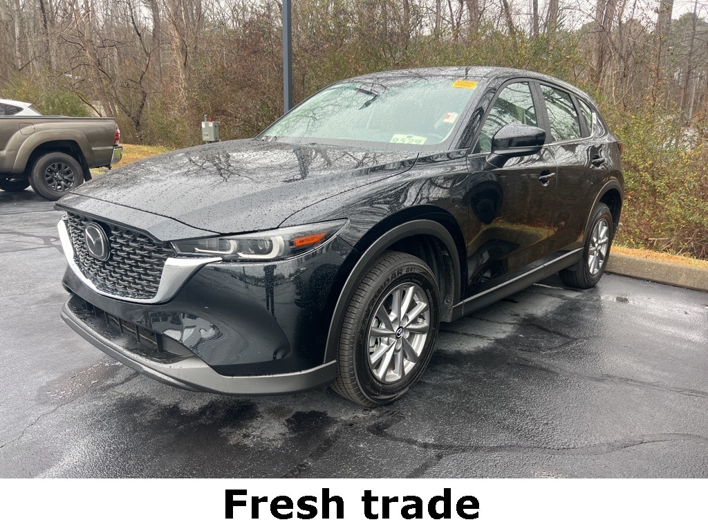 2025 Mazda CX-5 S's photo