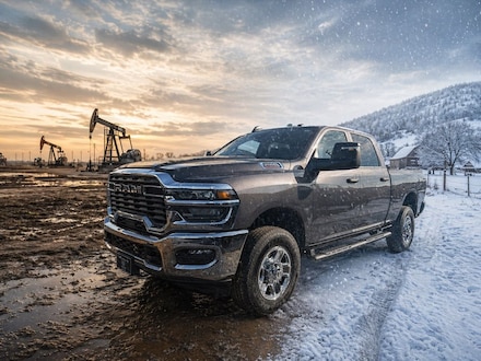2026 Ram 2500 TRADESMAN CREW CAB 4X4 6'4 BOX Pickup