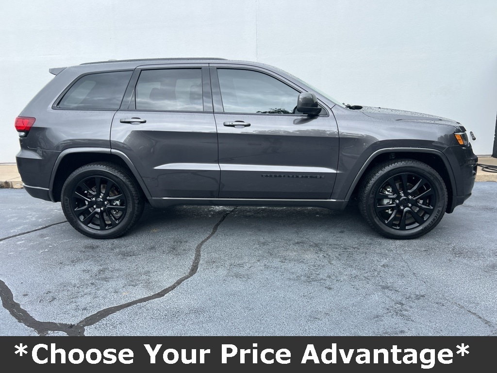 Used 2019 Jeep Grand Cherokee Altitude with VIN 1C4RJEAG8KC763477 for sale in Easley, SC