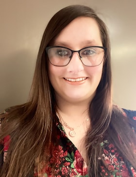 Staff member Catherine Nations from ID_93dc7afb1fc7