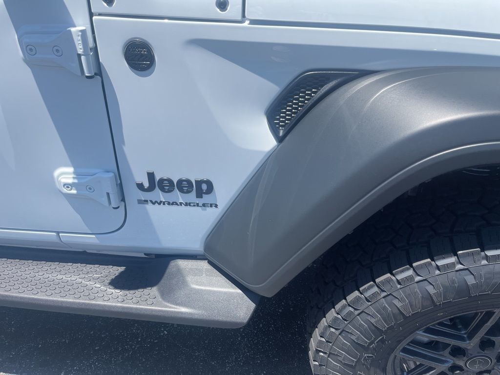 2025 Jeep Wrangler 4-Door Sport S - Photo 7