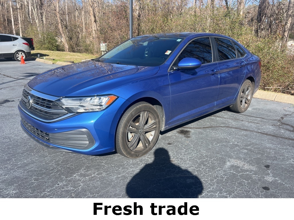 2022 Volkswagen Jetta SE's photo