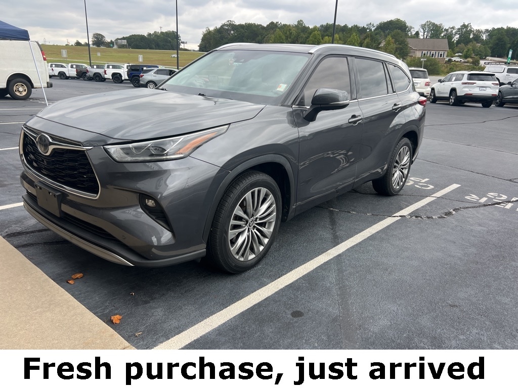 Used 2020 Toyota Highlander Platinum SUV