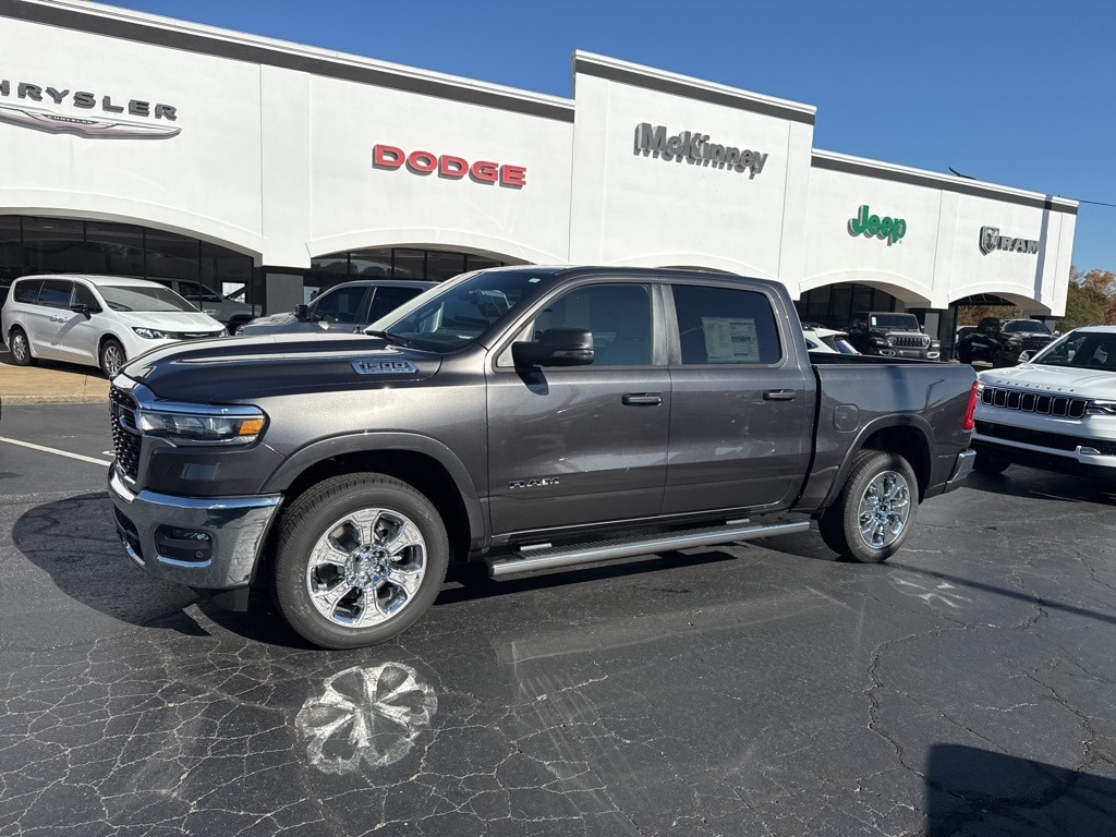 New 2026 Ram 1500 BIG HORN CREW CAB 4X4 5'7 BOX Pickup