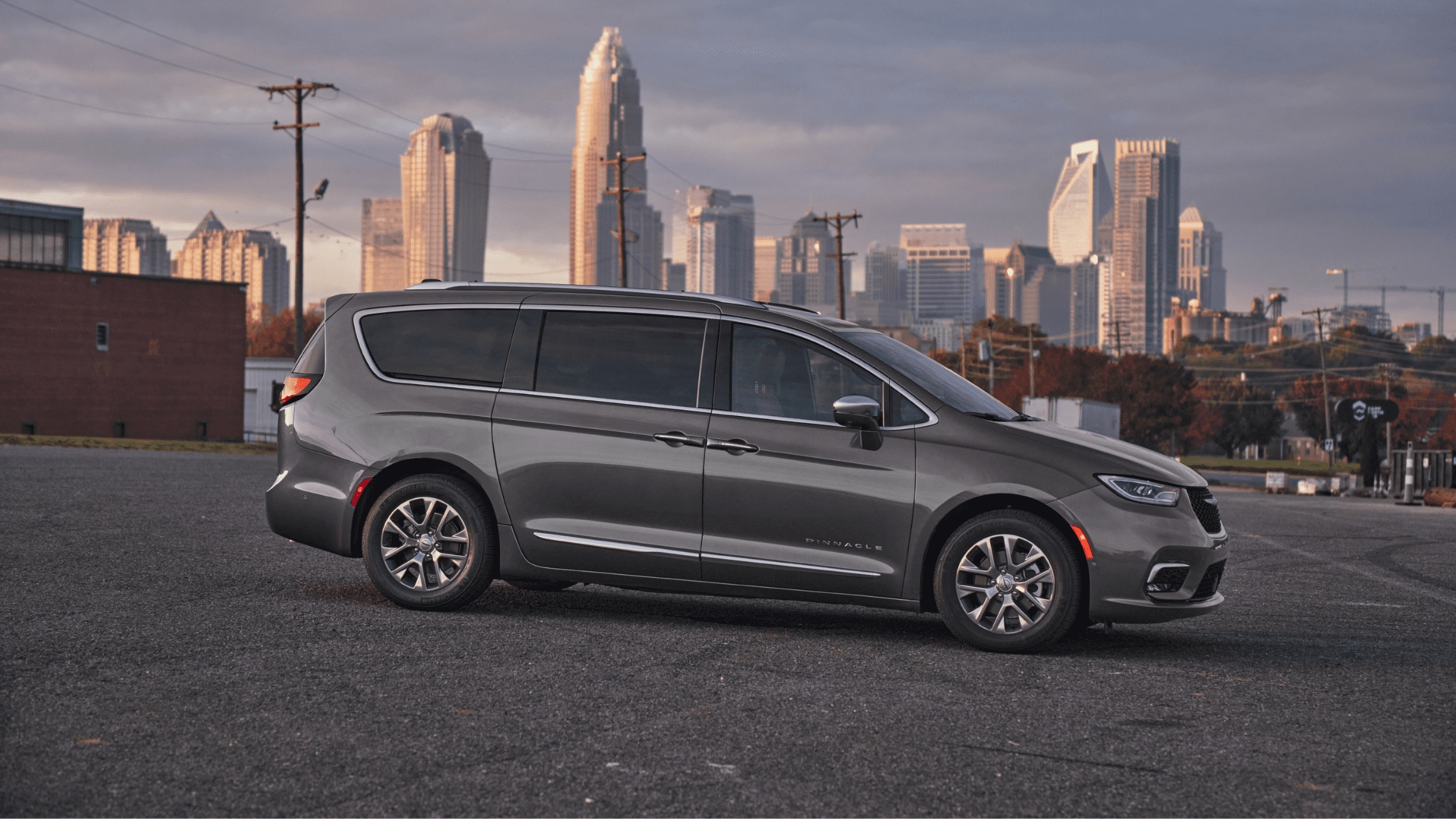 2024%20Pacifica%20Plug-in%20Hybrid.png