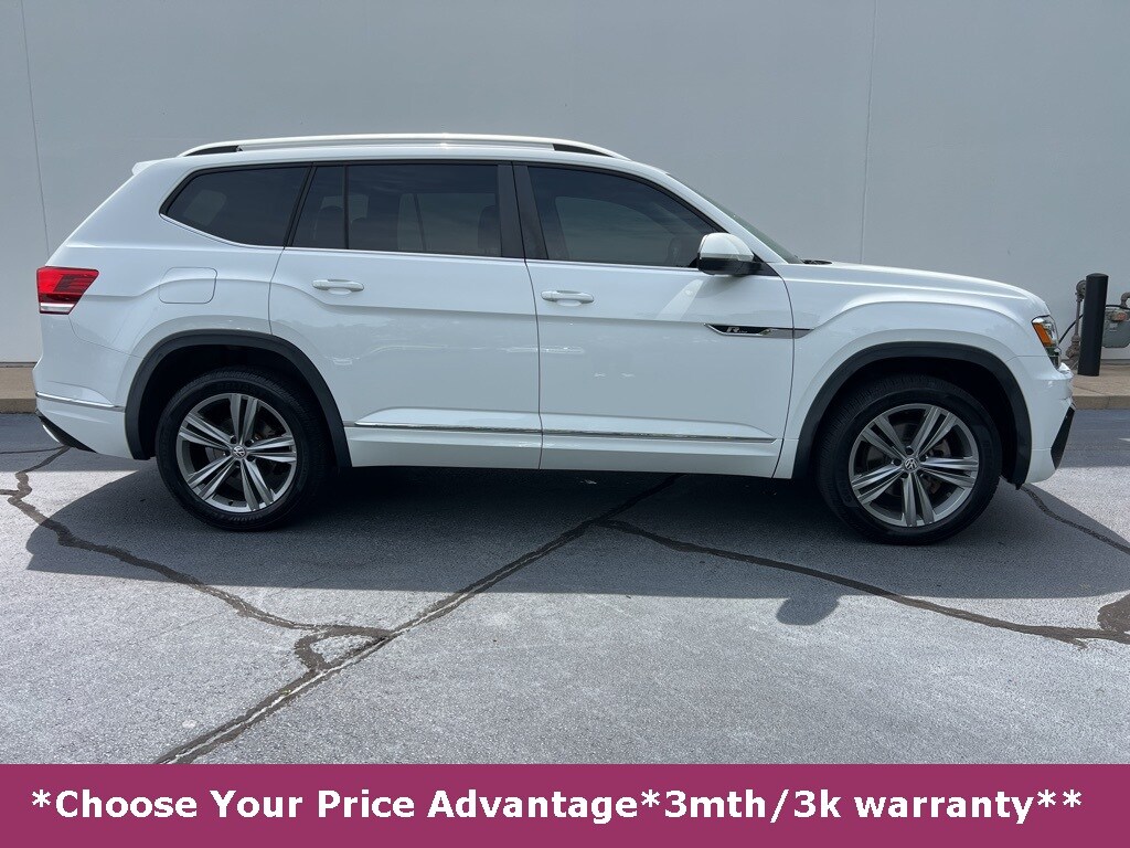 2019 Volkswagen Atlas V6 SE Technology R-Line photo 3