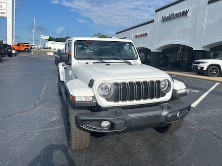 2025 Jeep Gladiator NIGHTHAWK 4X4 Pickup