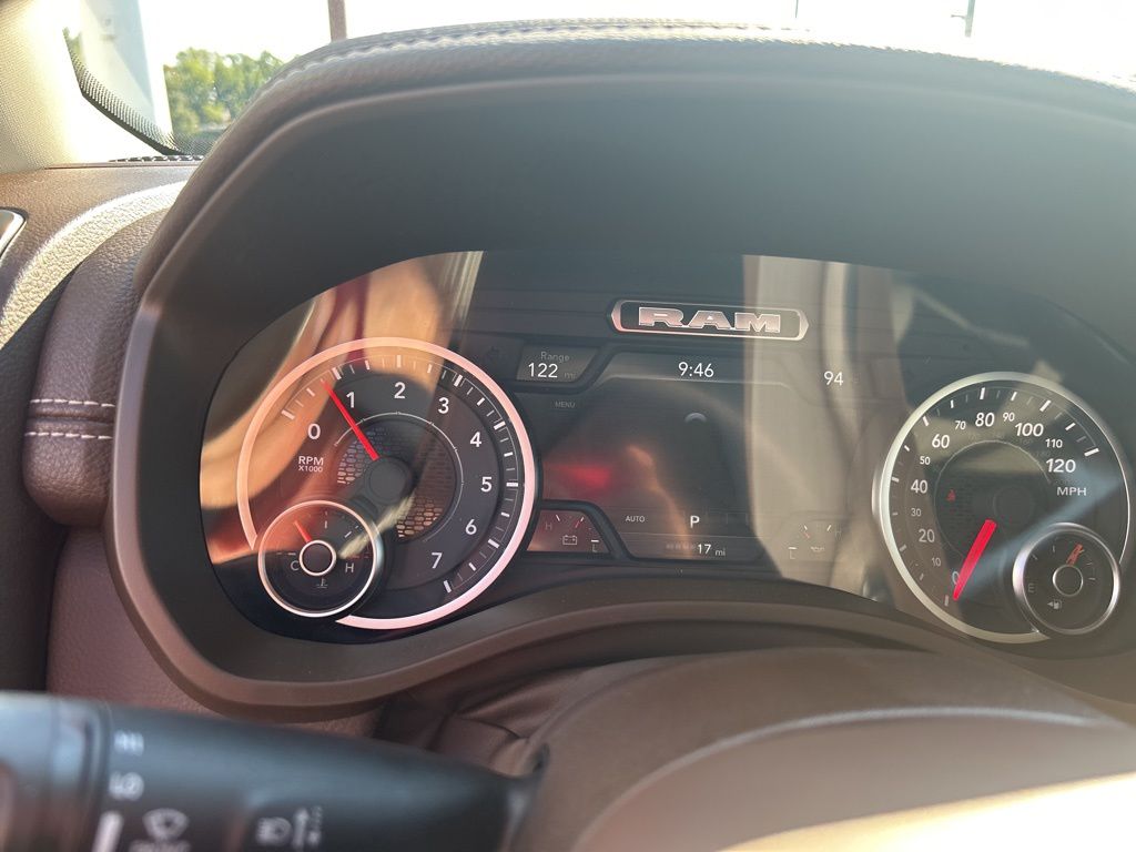 2026 RAM 1500 Laramie - Photo 18