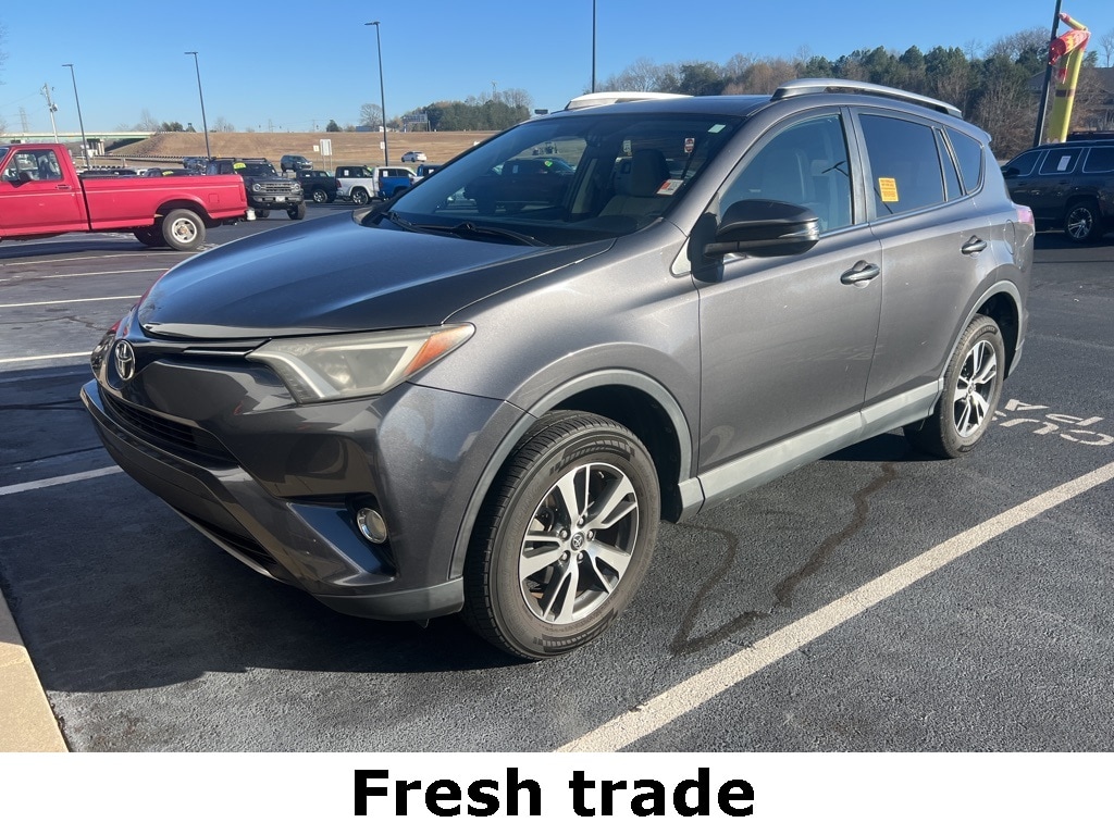 Used 2016 Toyota RAV4 XLE SUV