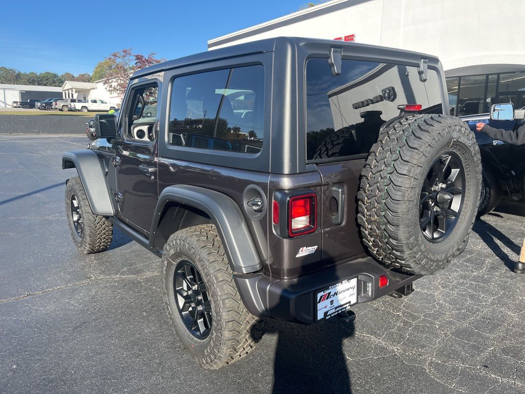 2026 Jeep Wrangler 2-Door Willys - Photo 11