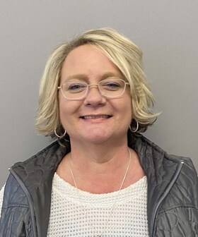 Staff member Stephanie Williams from ID_9ccfa6275518