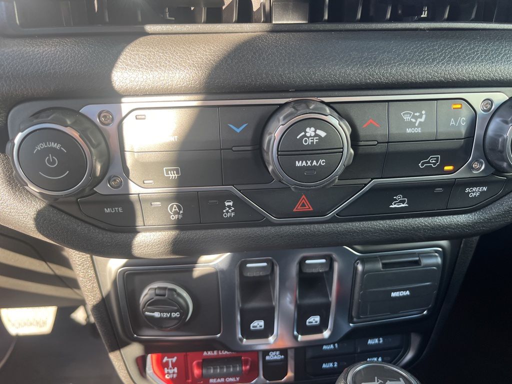 2026 Jeep Wrangler 2-Door Willys - Photo 40