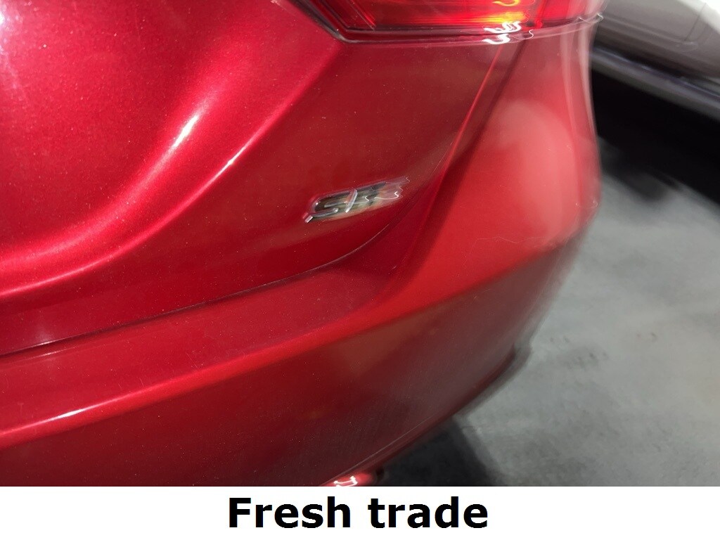 Used 2019 Toyota Camry SE Sedan