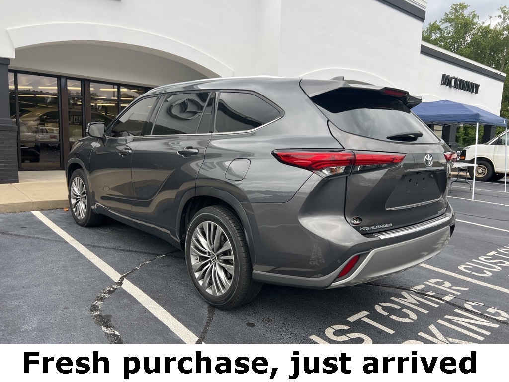 Used 2020 Toyota Highlander Platinum SUV