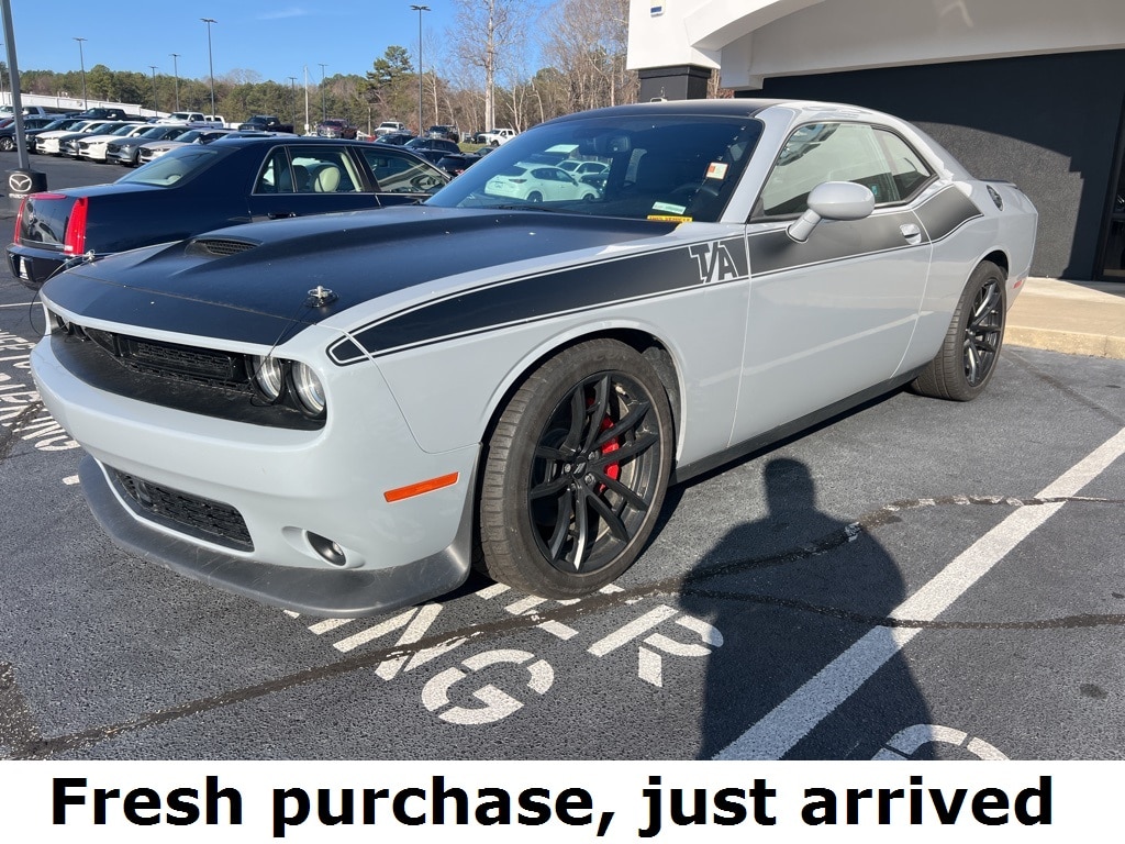 2021 Dodge Challenger R/T's photo