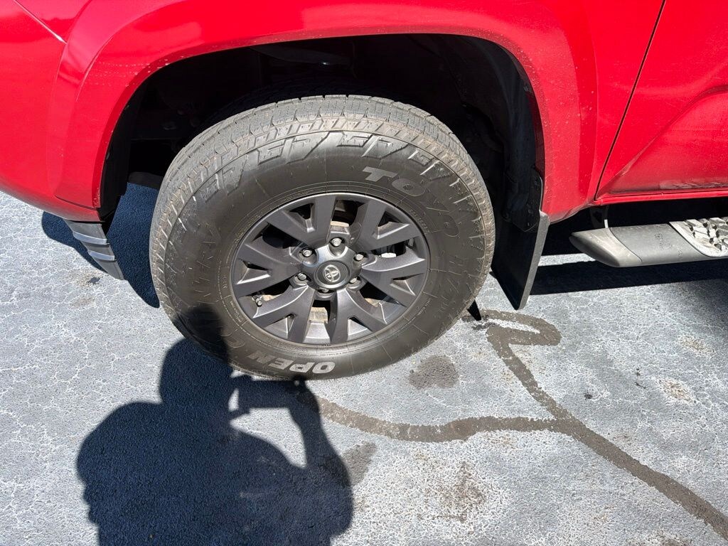 Certified 2021 Toyota Tacoma SR5 Truck