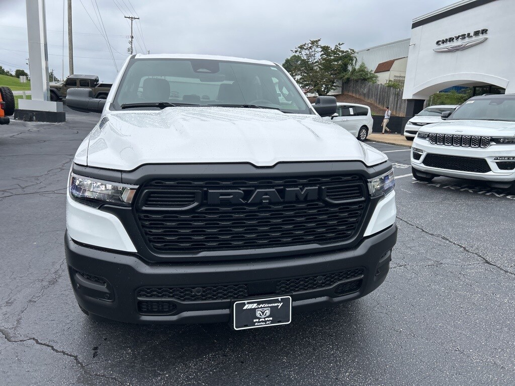 2025 Ram 1500 Tradesman photo 2