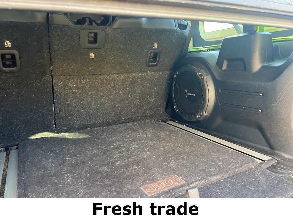 Used 2018 Jeep Wrangler Unlimited Sahara SUV