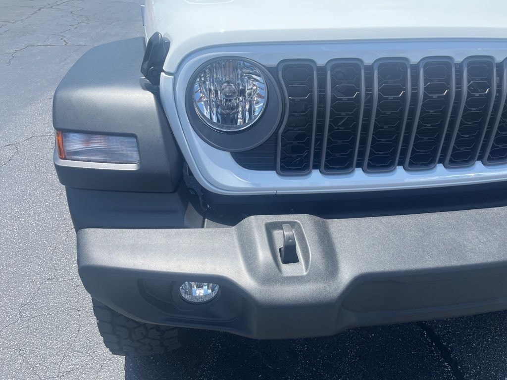 New 2025 Jeep Wrangler 4-DOOR SPORT S Sport Utility