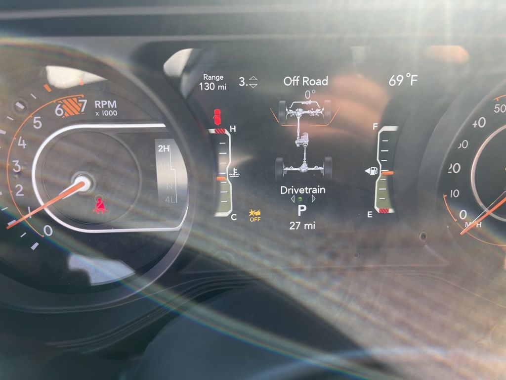 2025 Jeep Wrangler 4-Door Willys - Photo 48