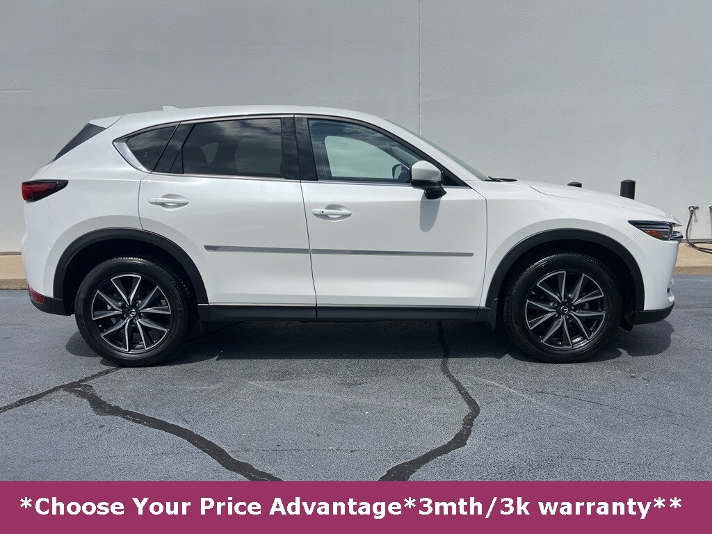 2017 Mazda CX-5 Grand Touring photo 2