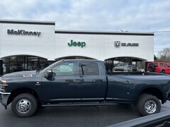 2026 Ram 3500 TRADESMAN CREW CAB 4X4 8' BOX Pickup