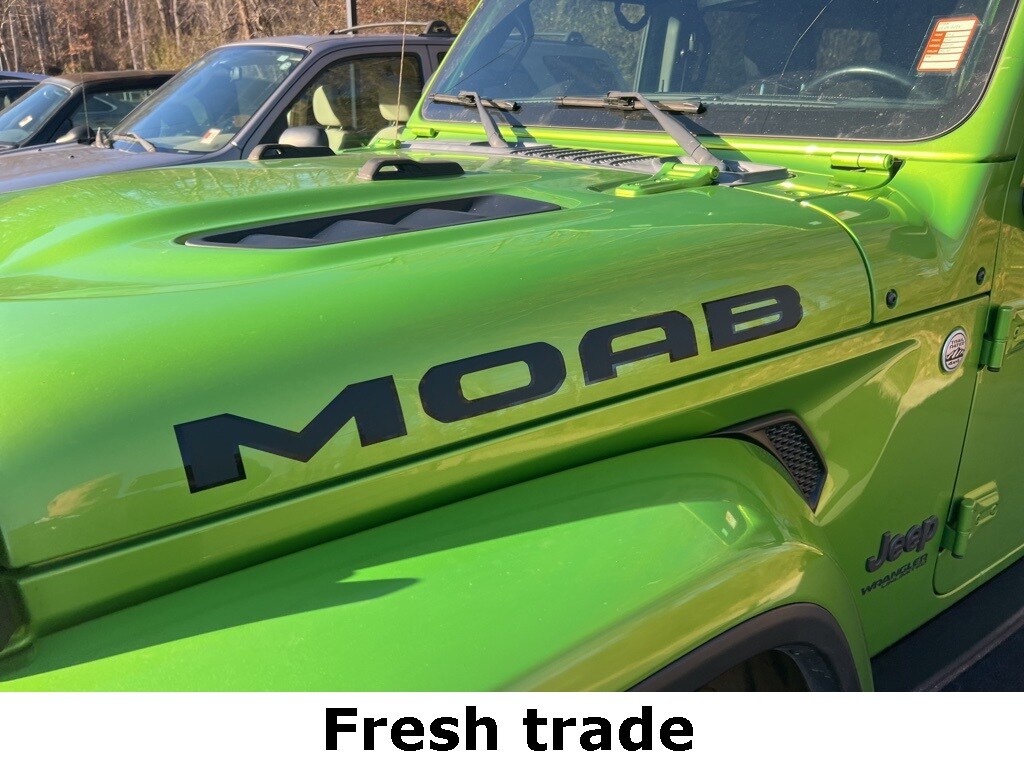 Used 2018 Jeep Wrangler Unlimited Sahara SUV