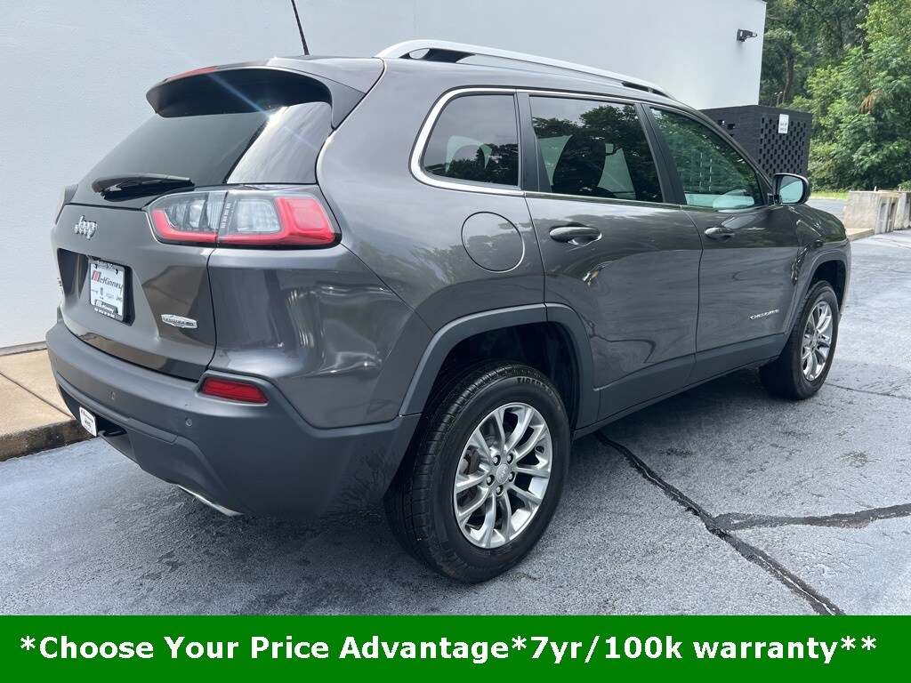 2021 Jeep Cherokee Latitude Lux photo 3
