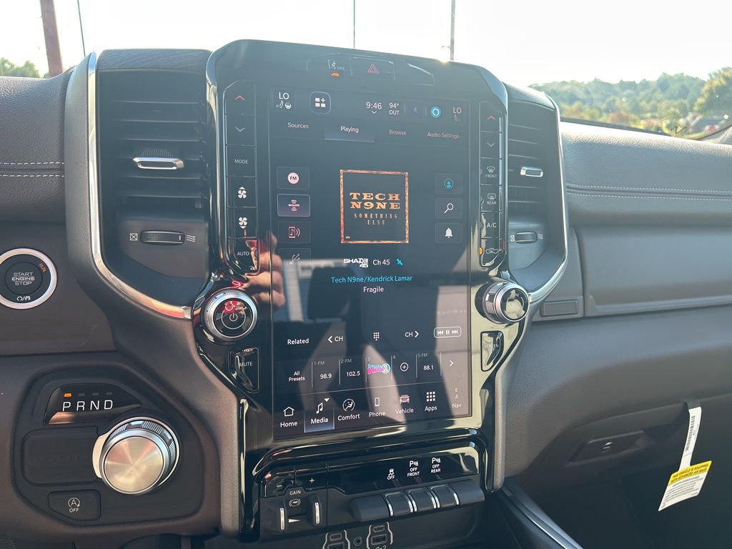 2026 RAM 1500 Laramie - Photo 19
