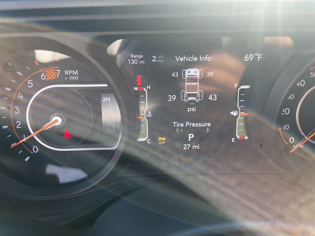 2025 Jeep Wrangler 4-Door Willys - Photo 47