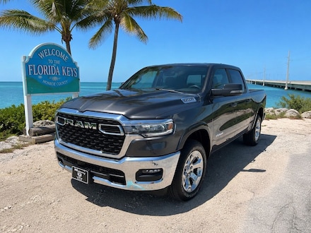 2026 Ram 1500 BIG HORN CREW CAB 4X4 5'7 BOX Pickup