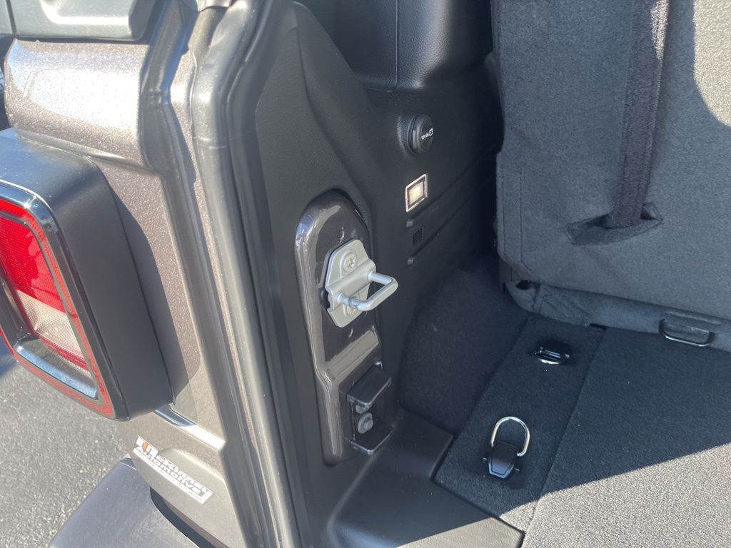 2026 Jeep Wrangler 2-Door Willys - Photo 15