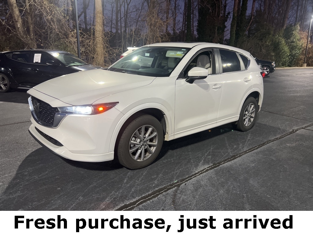 2024 Mazda CX-5 S Preferred package's photo