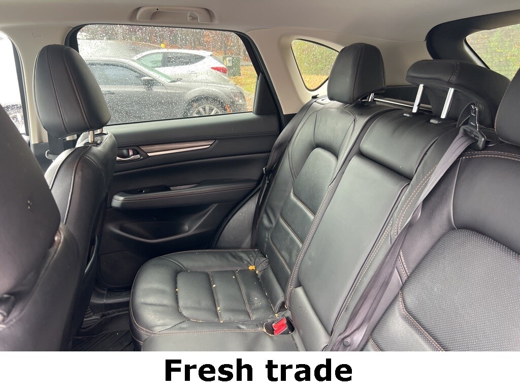 2017 Mazda CX-5 Grand Touring photo 4